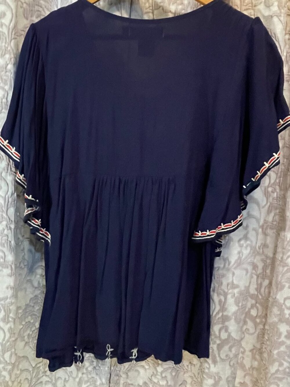 Boho Med. Urban Mangoz Navy/Red/Ivory Womens Embroidered V-Neck Empire Waist Top - Picture 10 of 13